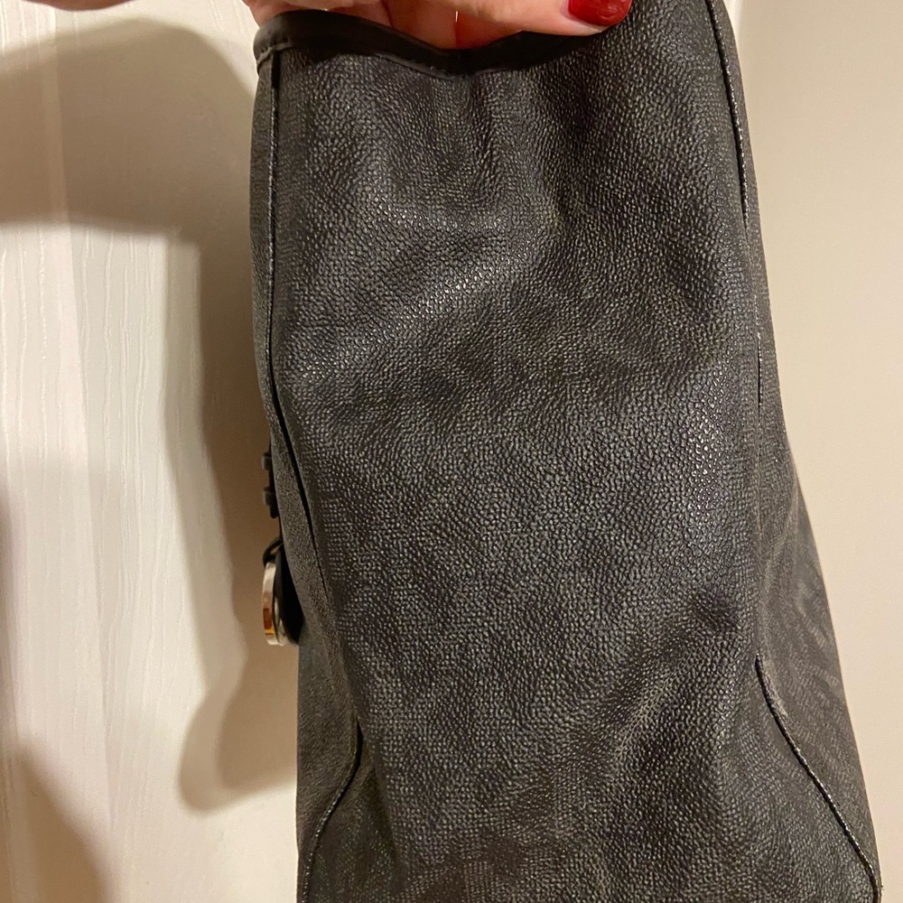 Michael Kors Black Monogram Tote
Preloved condition - Picture 8 of 12